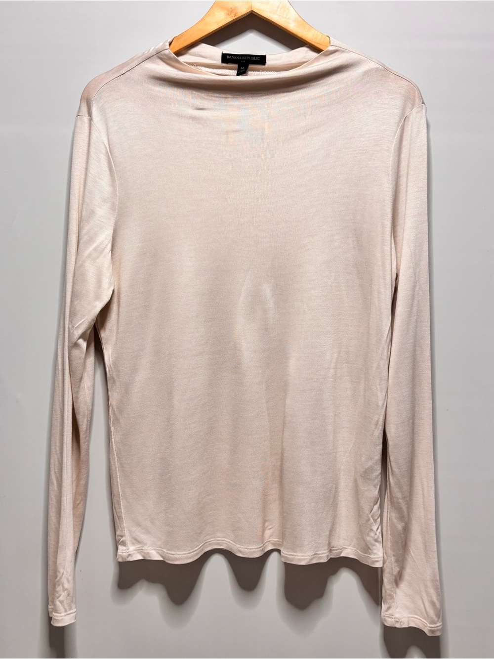 Banana Republic Boat Neck Cream Dress Shirt Blouse Pullover Long Sleeve Womens M